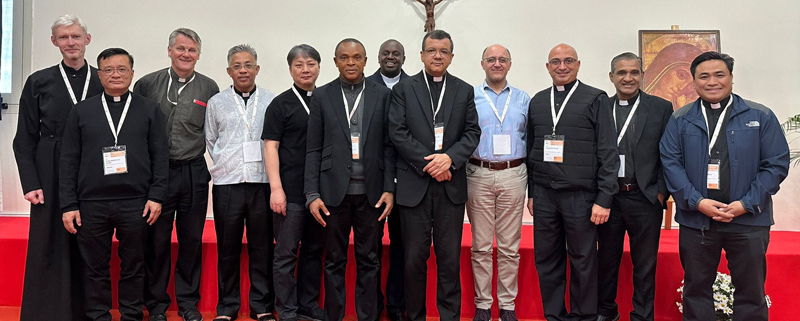 Paul Crotty’s group in Rome, Paul is third from the left